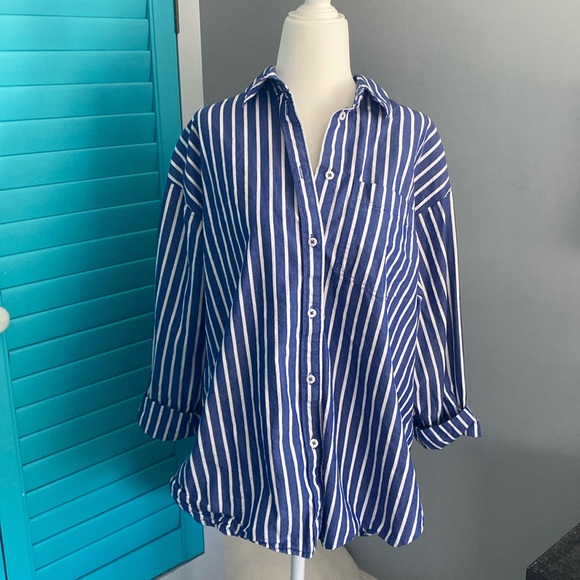 J. Crew Tops - J. Crew Womens Shirt Long Sleeves Button Up Collared Striped Blue White Size XS